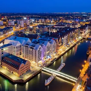 Apartament Baltic Riviera - Luxurious With Patio And River View, Gdańsk